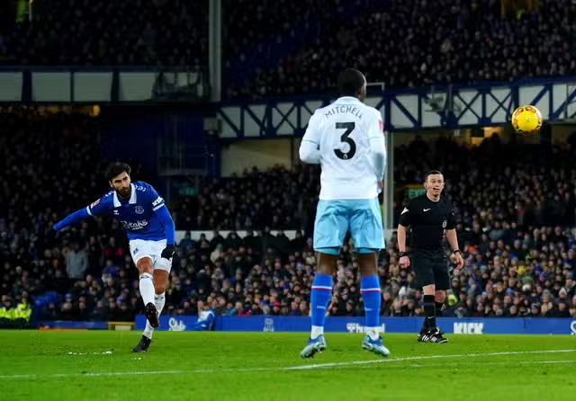 Everton vs Crystal Palace: Everton Triumphs with Gomes' Stunning Free-Kick Amid Financial Woes, Setting Up FA Cup Clash with Luton Town"