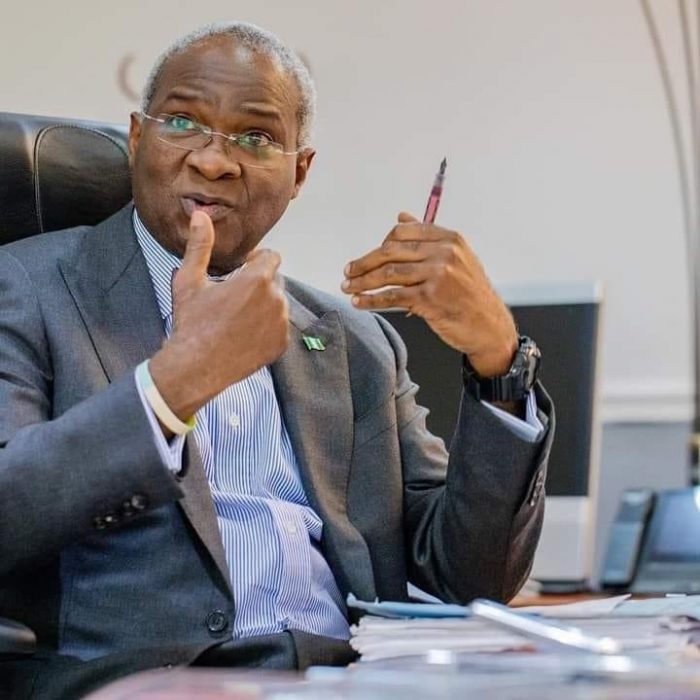 Fashola: Nigerians Seek Too Much from Presidents, Says Some Demands Like Water and House Rent Not Presidential Duty