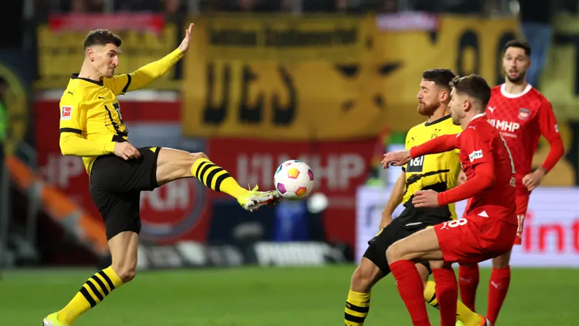 Heidenheim vs Dortmund: Dortmund Stumbles in Goalless Draw Against Heidenheim, Missing Key Players and Losing Ground in Champions League Race