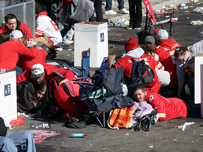 Tragedy Strikes at Kansas City Chiefs' Super Bowl Celebration: One Dead, Many Injured in Shooting