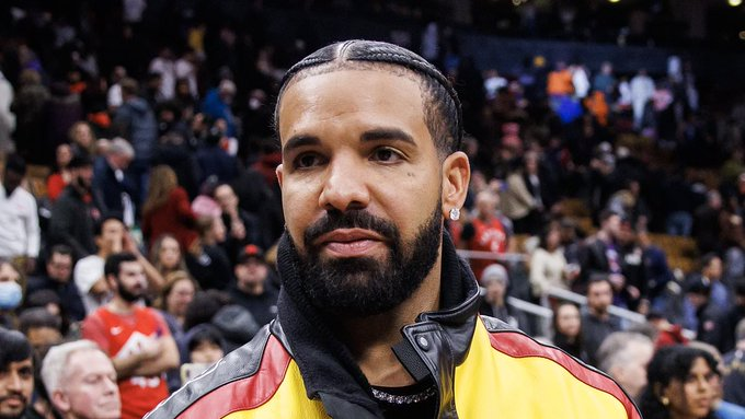 American Rapper, Drake trends on Twitter over alleged leaked sex tape