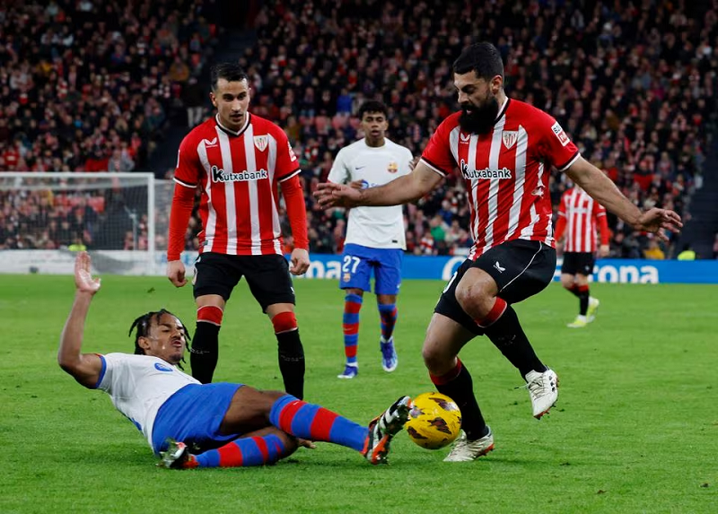Athletic Club 0-0 FC Barcelona: Barcelona and Athletic Share Goalless Stalemate, Injury Woes for Barça
