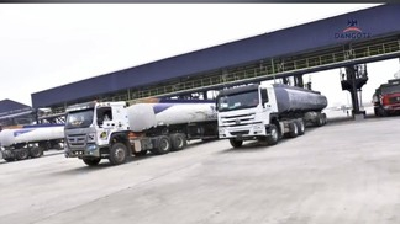 Dangote Refinery Begins Distributing Diesel Locally