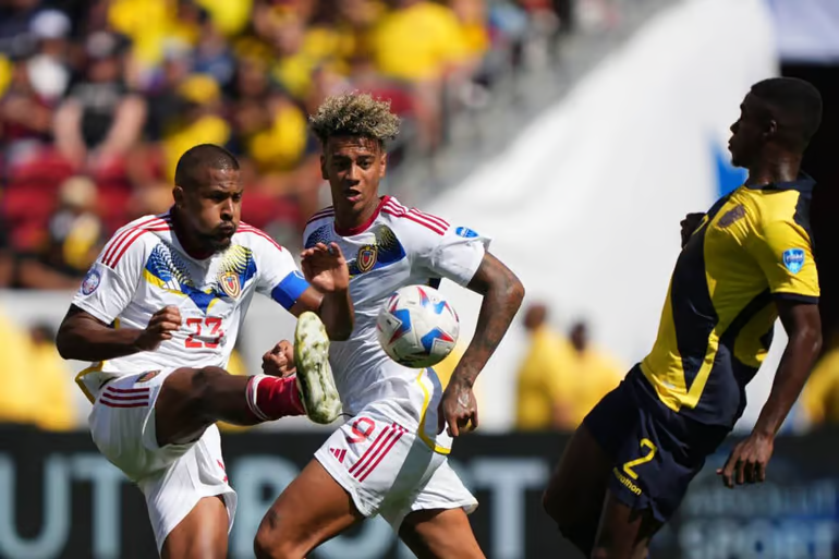 Copa America 2024: Venezuela Defeats Ten-Man Ecuador in Group B Opener