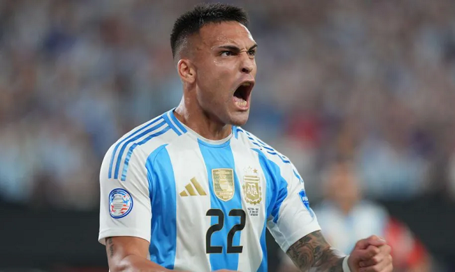 Chile vs Argentina: Lautaro's Late Strike Sends Argentina into Copa America Quarters