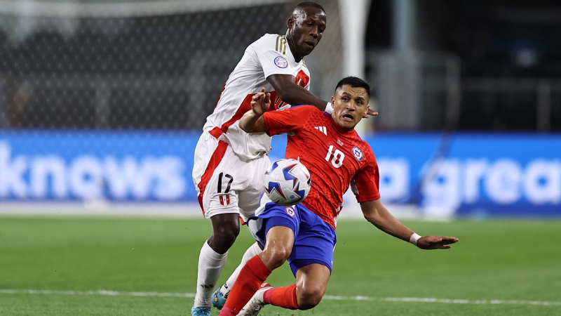 Peru and Chile Draw 0-0 in Copa America Group A Opener