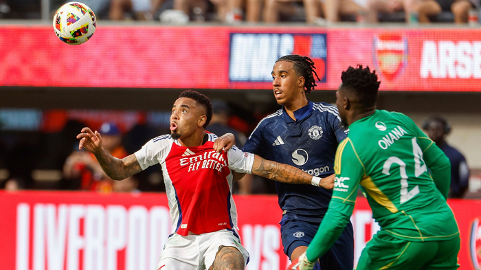 Man Utd's Hojlund and Yoro Injured in 2-1 Pre-Season Loss to Arsenal