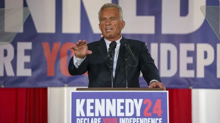 Robert F. Kennedy Jr. Ends Presidential Bid, Endorses Trump in Potential Game-Changer for 2024 Election