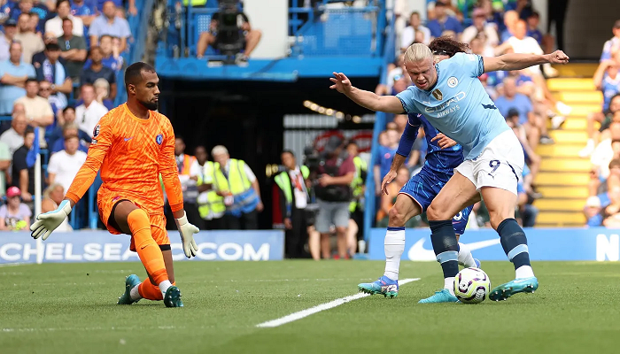 Manchester City Dominates Chelsea 2-0 in Enzo Maresca's Premier League Debut